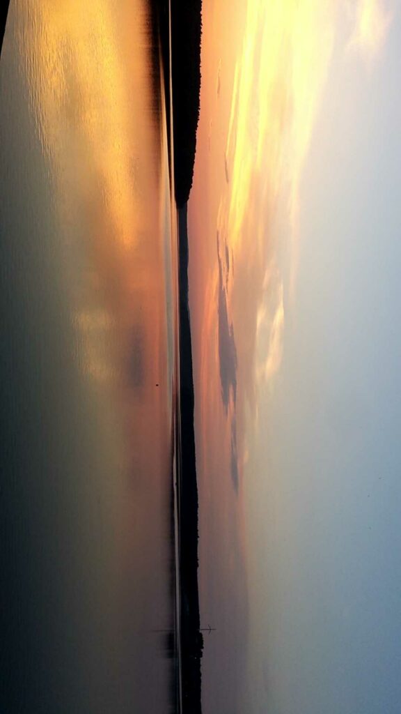 jezioro Chańcza o zachodzie słońca